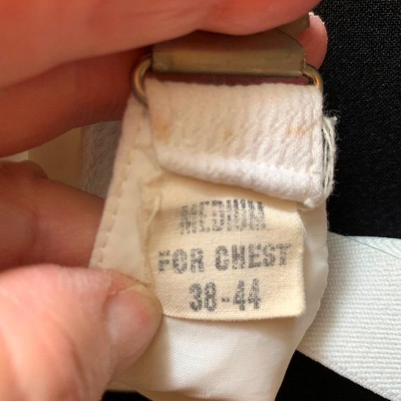 Men's Formal Wear - Picture 4 of 10